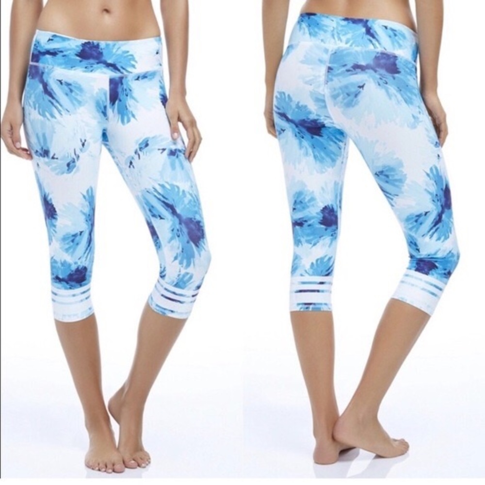 Fabletics  Floral Capri